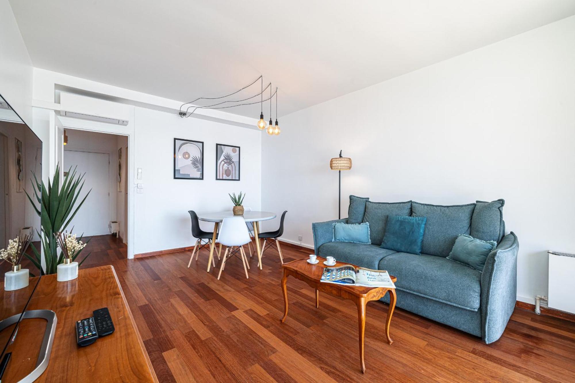 Апартаменты Extraordinary Sea View - 1 Bdr With Ac Вильфранш-сюр-Мер Экстерьер фото