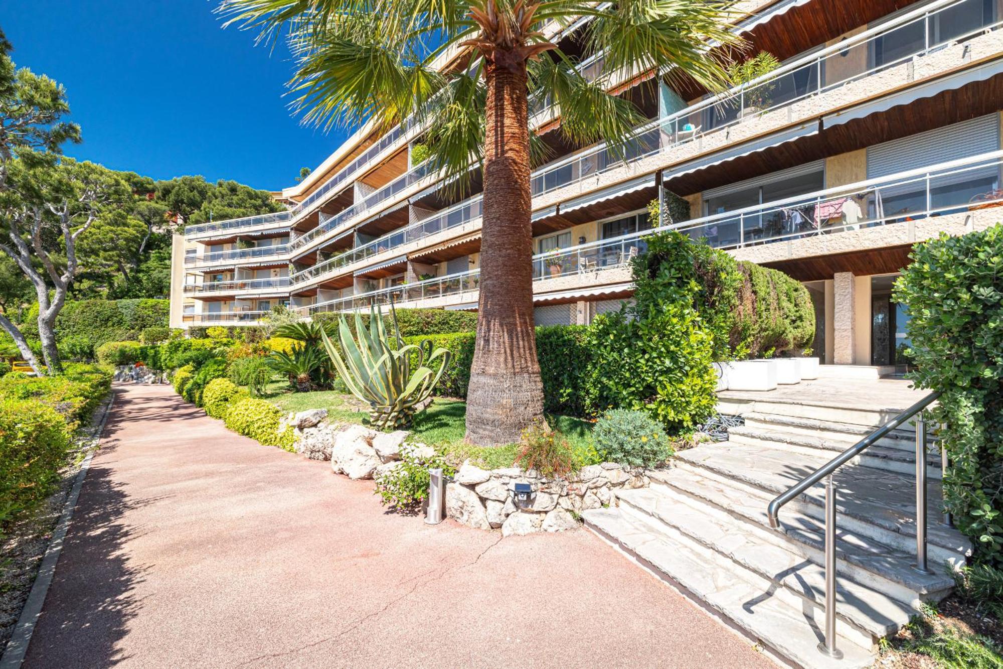 Апартаменты Extraordinary Sea View - 1 Bdr With Ac Вильфранш-сюр-Мер Экстерьер фото